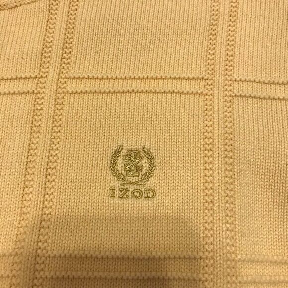 Izod 100% cotton yellow sweater Large‎ - Picture 2 of 4